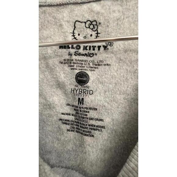Hello Kitty crewneck sweatshirt size Medium - Picture 4 of 6